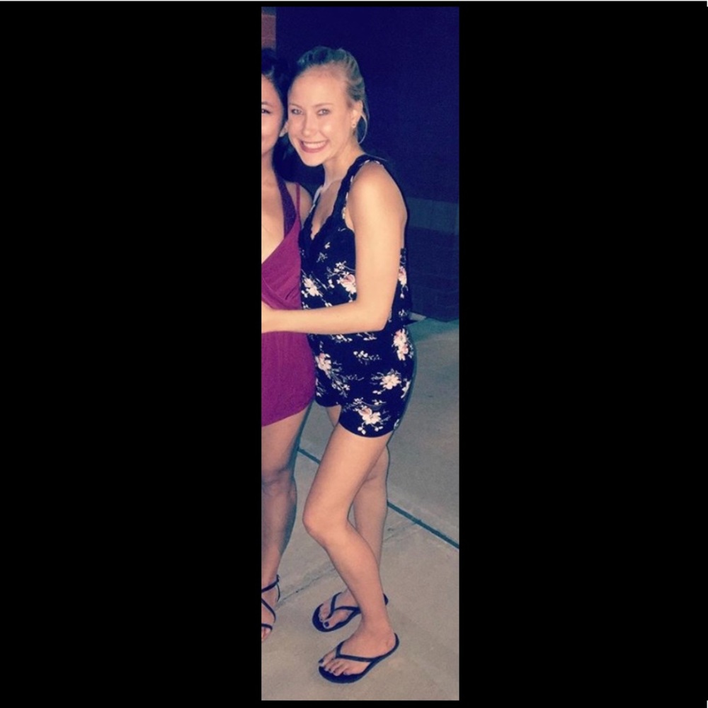 Xs floral romper